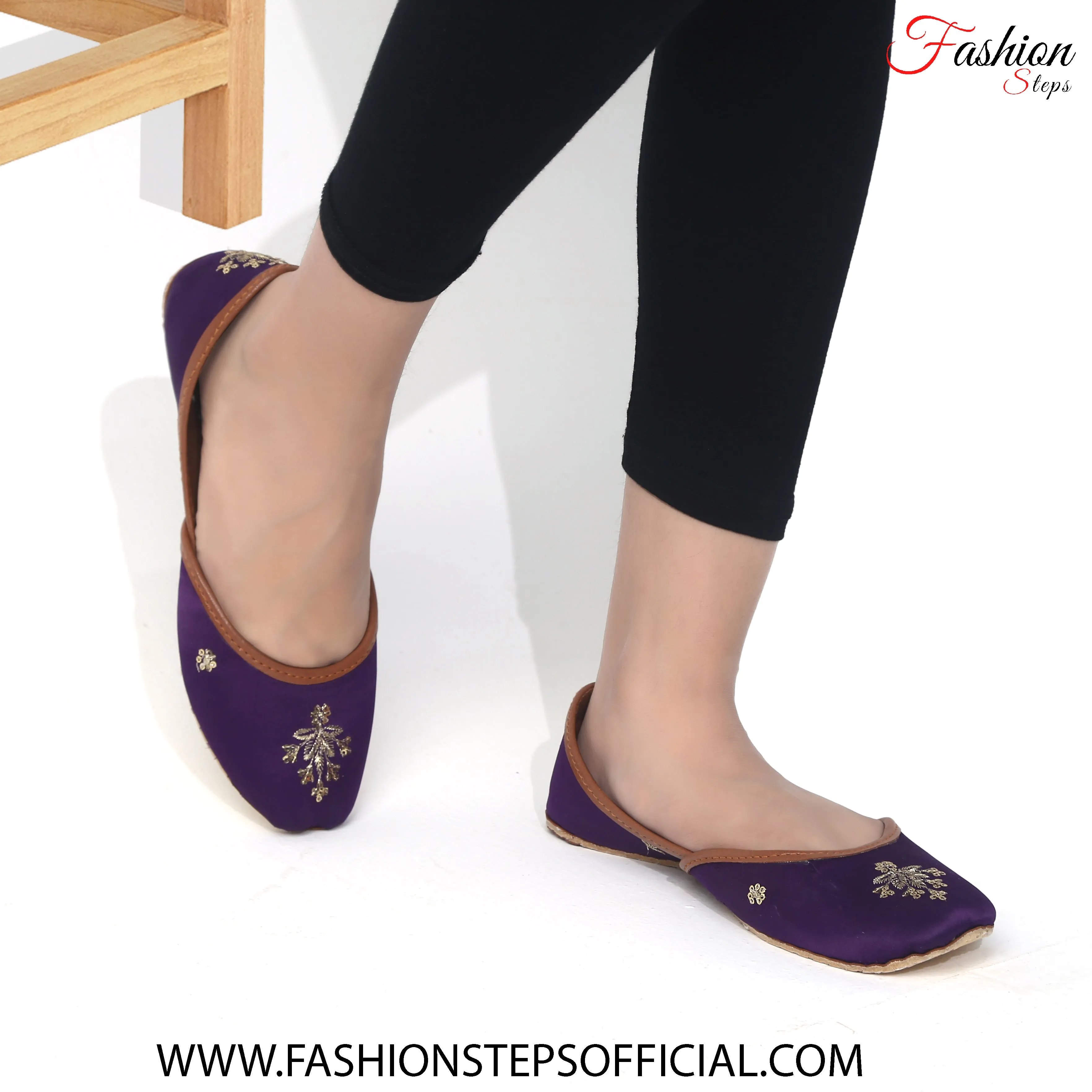 EMBELLISHED FLAT PURPLE KHUSSA