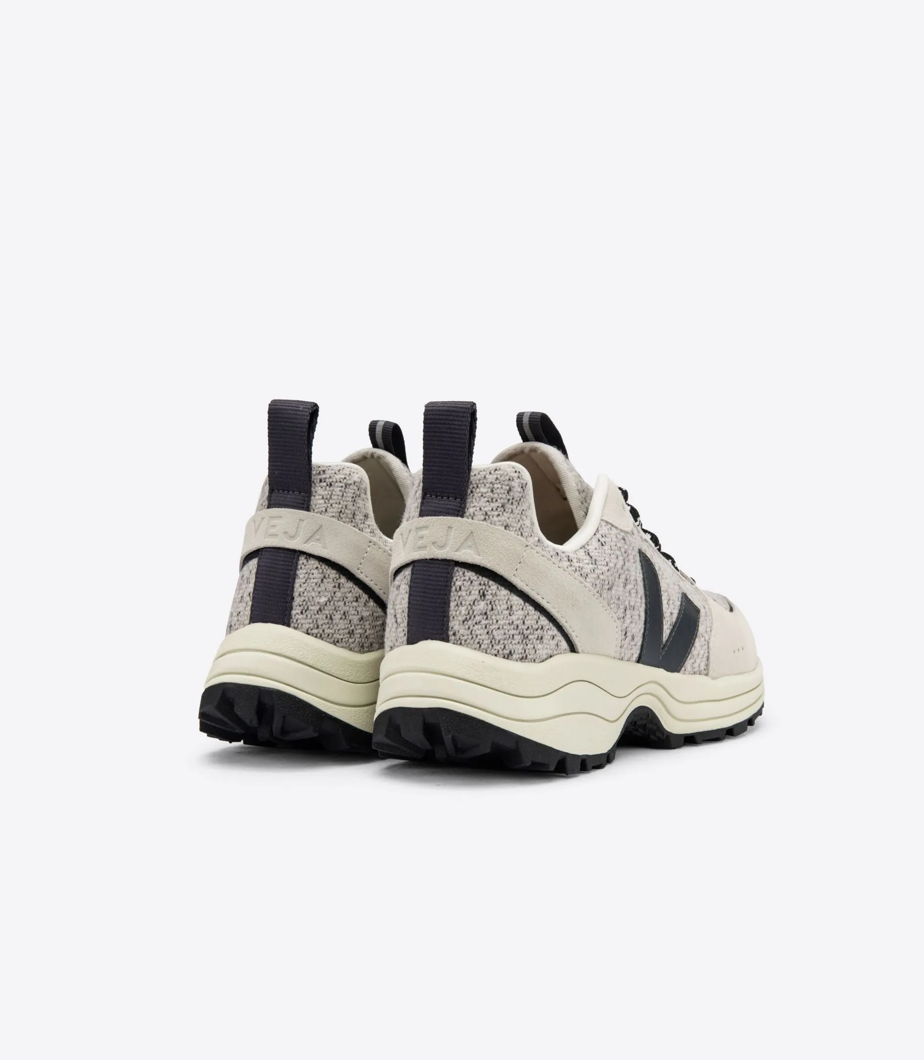 Veja - Venturi Flannel Sneakers in Snow Grafite Natural